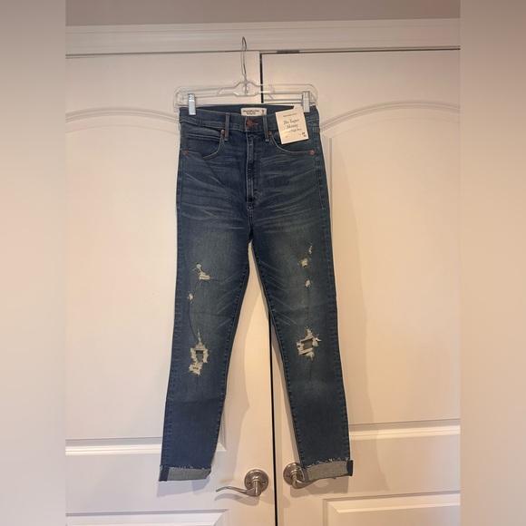 NWT - super skinny high rise distressed jeans - med/dark wash. - Picture 2 of 5
